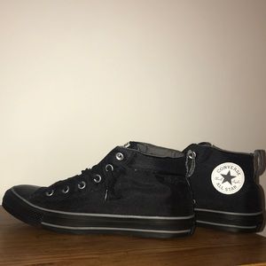 Black converse sneakers